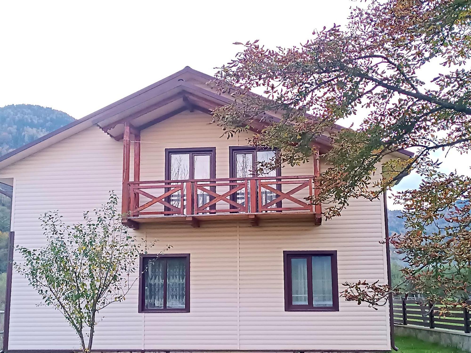 Гірська Роса Apartment Verkhniy Yasenov Exterior foto